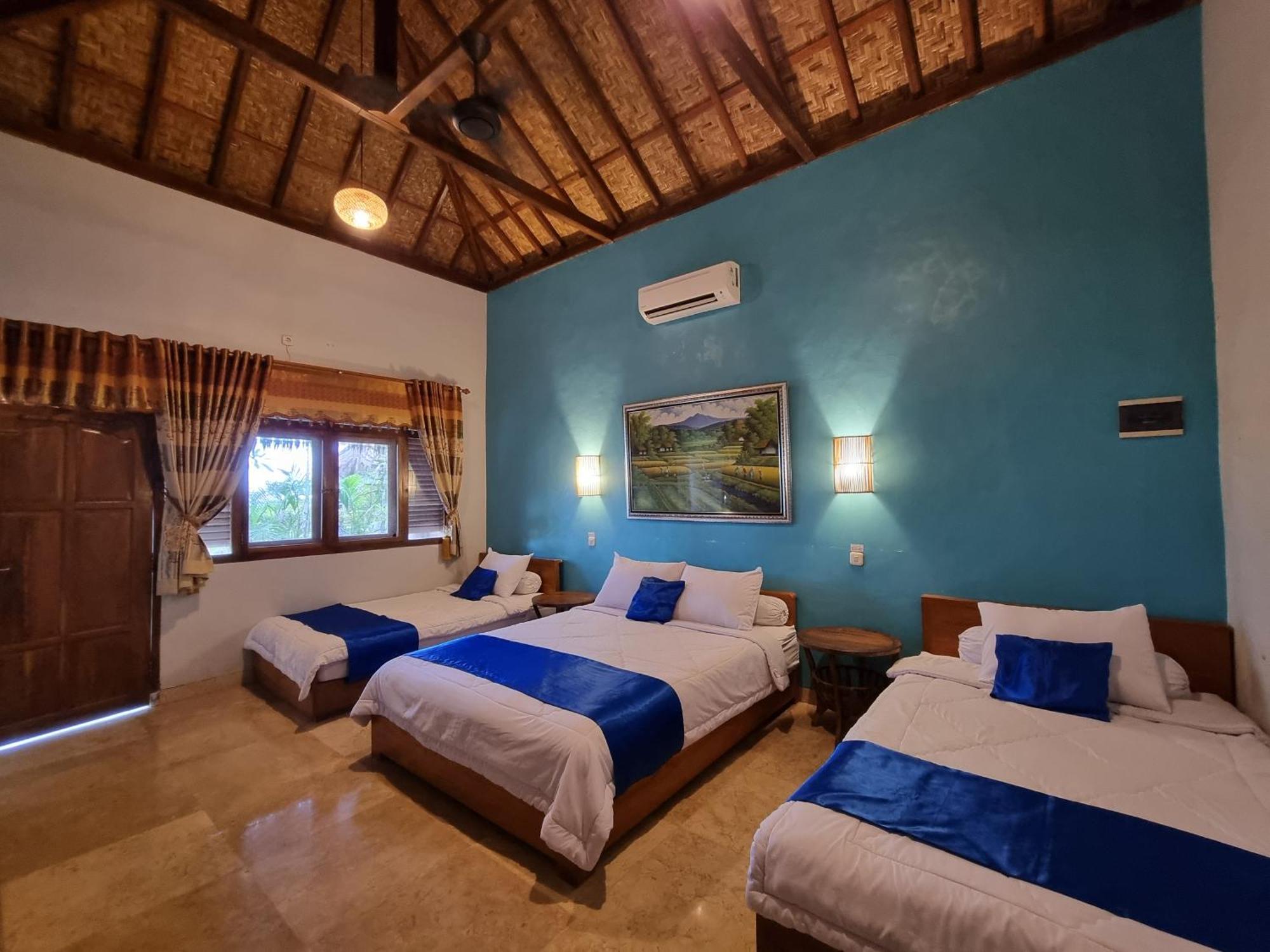 Istana Ombak Eco Resort Pacitan Extérieur photo