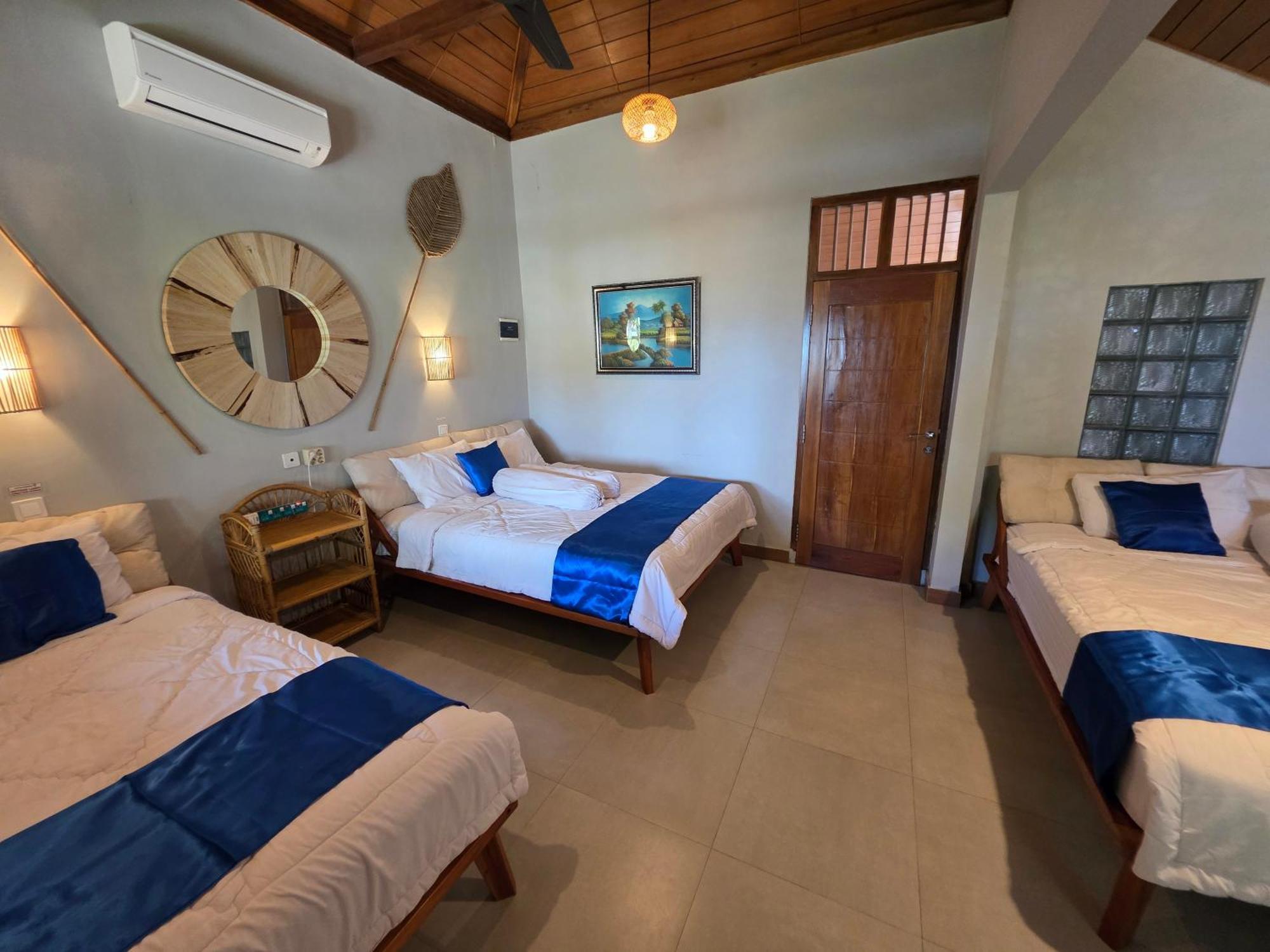 Istana Ombak Eco Resort Pacitan Extérieur photo